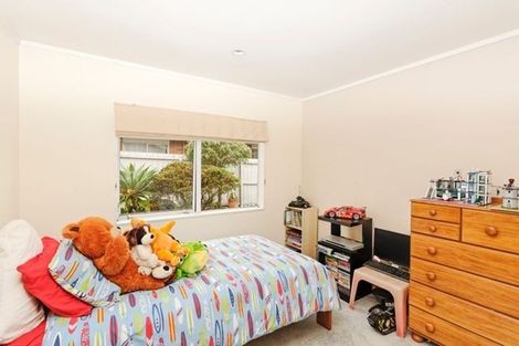 Photo of property in 22 Millstream Drive, Henderson, Auckland, 0610