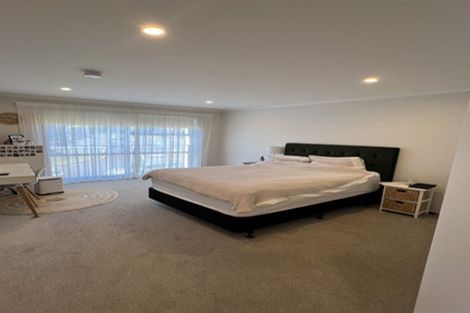 Photo of property in 98 Matairangi Avenue, Totara Heights, Auckland, 2105