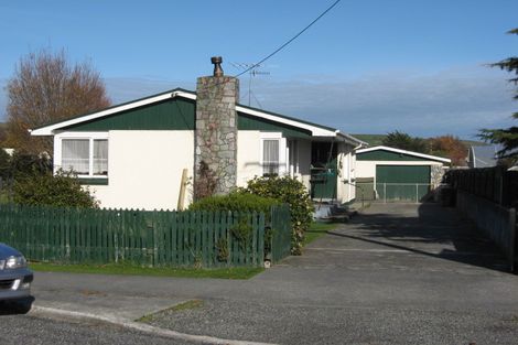 Photo of property in 15 Waverley Street, East Gore, Gore, 9710