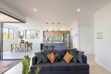 Photo of property in 1a Manor Park, Sunnyhills, Auckland, 2010