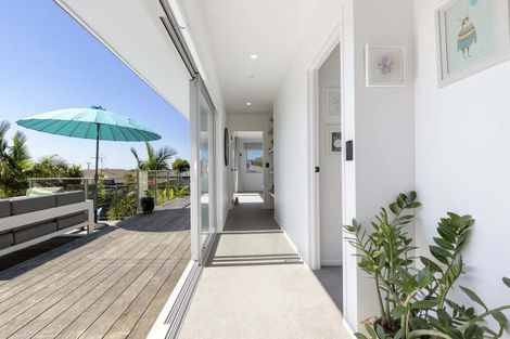 Photo of property in 14 Ngahere Street, Otumoetai, Tauranga, 3110