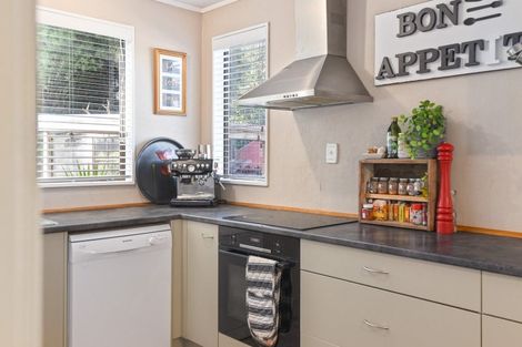 Photo of property in 468 Pukehangi Road, Pomare, Rotorua, 3015