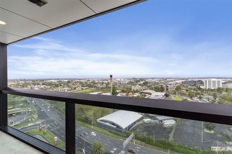 Photo of property in 1401/8 Lakewood Court, Manukau, Auckland, 2104