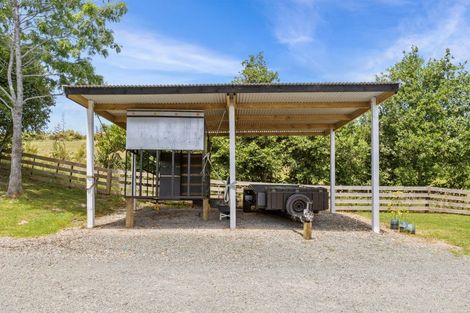 Photo of property in 306 Oneriri Road, Kaiwaka, 0573