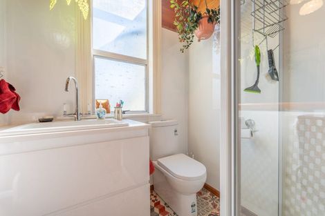Photo of property in 327 Church Street, West End, Timaru, 7910