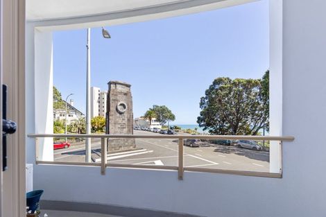 Photo of property in 1c Queen Street, New Plymouth, 4310