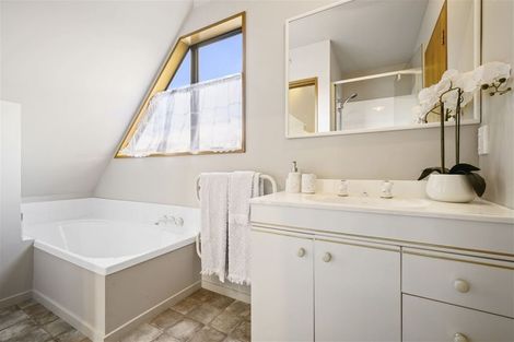 Photo of property in 473d Ilam Road, Bryndwr, Christchurch, 8052