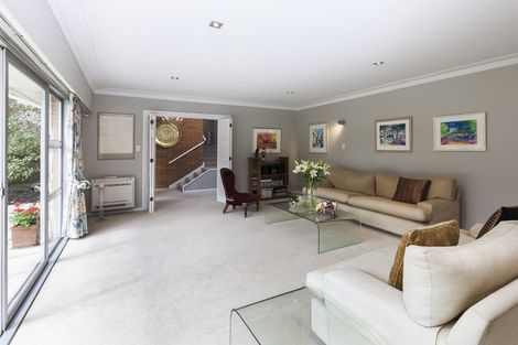 Photo of property in 39 Highfield Place, Avonhead, Christchurch, 8042