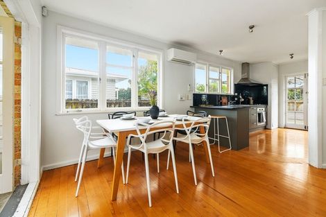 Photo of property in 11 Cunningham Road, Beerescourt, Hamilton, 3200