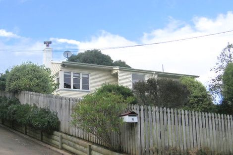 Photo of property in 4 Wavell Street, Karori, Wellington, 6012