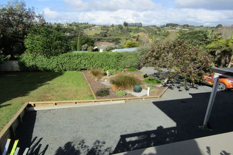 Photo of property in 2 Marsden Place, Kerikeri, 0230