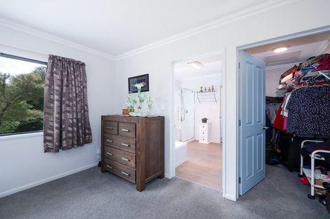 Photo of property in 2 Ross Street, Opua, 0200