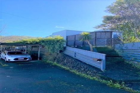 Photo of property in 19 Bell Street, Tawa, Wellington, 5028