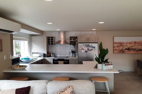 Photo of property in 22 Torkar Road, Clarks Beach, 2122