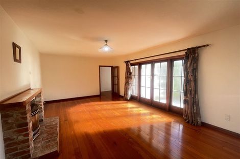 Photo of property in 1/215 Memorial Avenue, Burnside, Christchurch, 8053