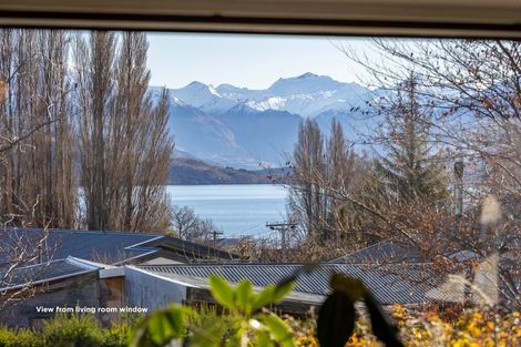 Photo of property in 116 Beacon Point Road, Wanaka, 9305