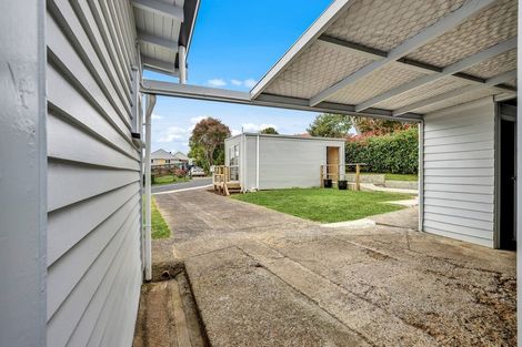 Photo of property in 137 Collins Avenue, Te Awamutu, 3800