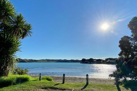 Photo of property in 7 Puriri Street, Raglan, 3225