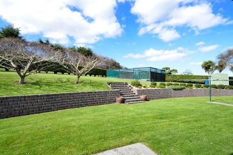 Photo of property in 198 Oraha Road, Kumeu, 0892