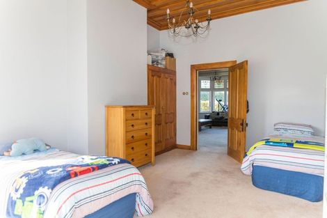 Photo of property in 2 Aerodrome Road, Dannevirke, 4972