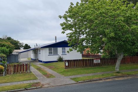 Photo of property in 8 Pohutukawa Drive, Tokoroa, 3420