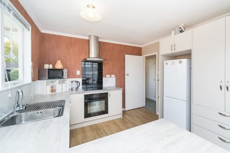 Photo of property in 28 Karamea Crescent, Kelvin Grove, Palmerston North, 4414