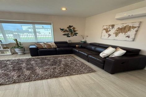 Photo of property in 1 Irongate Avenue, Ranui, Auckland, 0612