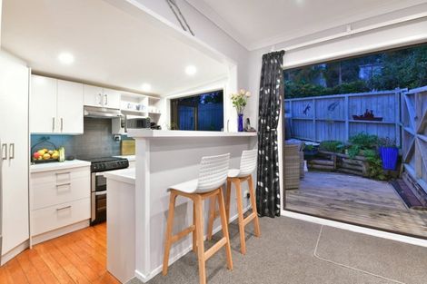 Photo of property in 504 Beach Road, Murrays Bay, Auckland, 0630