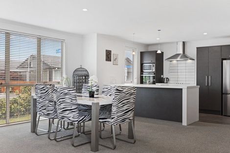 Photo of property in 3 Sandspit Way, Papamoa Beach, Papamoa, 3118