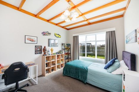 Photo of property in 155 James Line, Kelvin Grove, Palmerston North, 4414