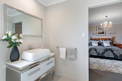 Photo of property in 32 Port Albert Road, Wellsford, 0900