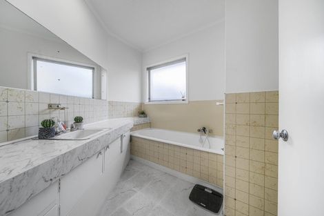 Photo of property in 9 Mcalpine Place, Rangiora, 7400