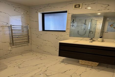 Photo of property in 714a Massey Road, Mangere, Auckland, 2022