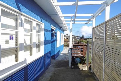 Photo of property in 35 Scott Avenue, Mangere Bridge, Auckland, 2022