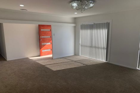 Photo of property in 50 Sunlands Drive, Manurewa, Auckland, 2102