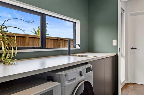 Photo of property in 77 Kingsdowne Drive, West Melton, 7618