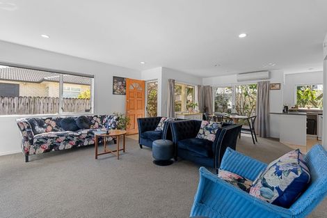 Photo of property in 2/454 Hibiscus Coast Highway, Orewa, 0931
