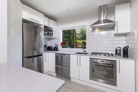 Photo of property in 1/34 Waiau Street, Torbay, Auckland, 0630