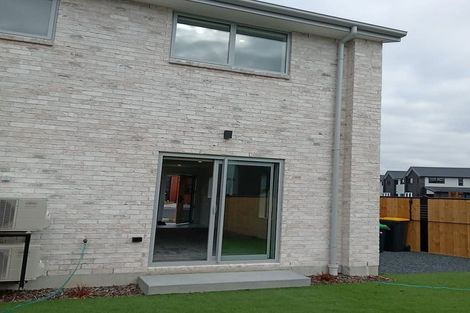 Photo of property in 1/5 Matata Place, Dallington, Christchurch, 8061