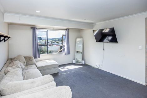 Photo of property in 1 Matai Place, Huntly, 3700