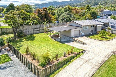 Photo of property in 2065 Rings Road, Coromandel, 3506
