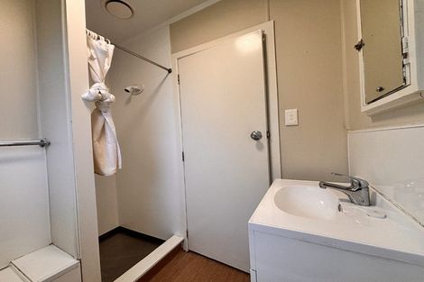 Photo of property in 8 Arnhem Place, Pukekohe, 2120