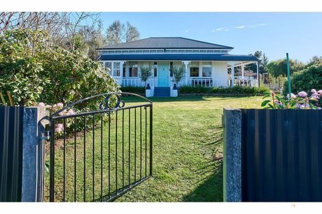 Photo of property in 260 Talbot Street, Geraldine, 7930