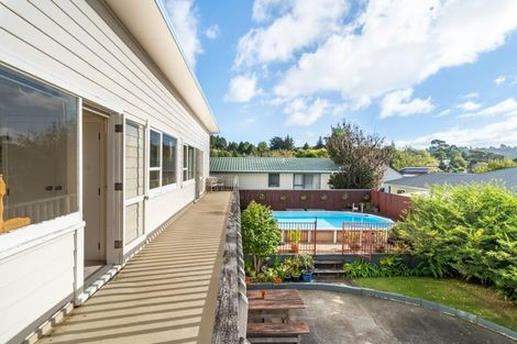 Photo of property in 3 Tawhai Street, Stokes Valley, Lower Hutt, 5019