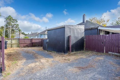 Photo of property in 53 Paul Crescent, Fairfield, Hamilton, 3214