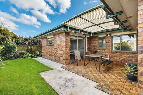 Photo of property in 10b Landon Place, Pukekohe, 2120