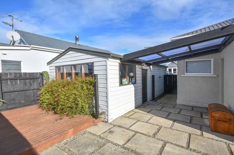 Photo of property in 35 Wesley Street, South Dunedin, Dunedin, 9012