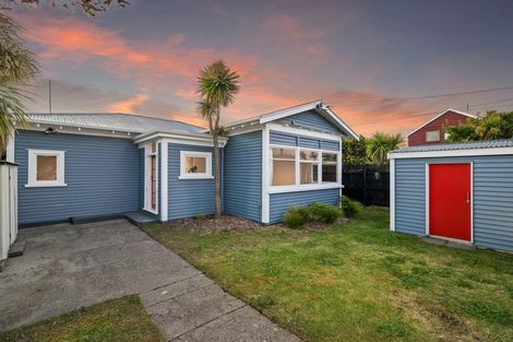 Photo of property in 170 Shaw Avenue, New Brighton, Christchurch, 8083