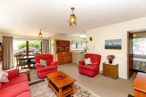 Photo of property in 114b South Road, Spotswood, New Plymouth, 4310
