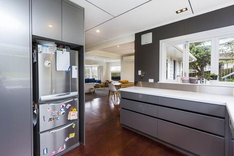 Photo of property in 55 Sunbrae Drive, Silverstream, Upper Hutt, 5019